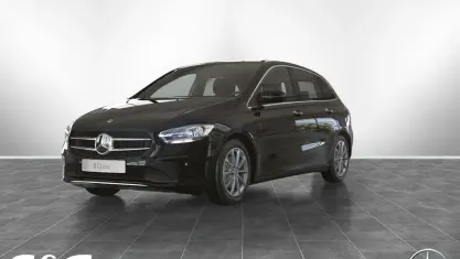 Gebraucht Mercedes B180 Progressive 136 PS (100 kW) 2020 Metalliclack kosmosschwarz Van / Kleinbus