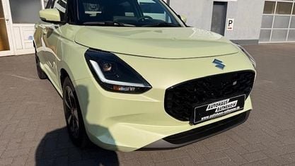 Neu Suzuki Swift Comfort+ 83 PS (61 kW) 2026 Gelb Kleinwagen