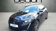 Metfa schwarz perla Gebraucht 2021 Peugeot e-208 Allure Kleinwagen | 15.280 € (Fairer Preis)