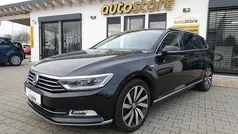 Deep black perleffekt/schwarz Gebraucht 2015 VW Passat Highline Kombi | 15.985 € (Fairer Preis)