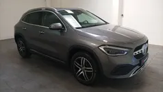 Grau Gebraucht 2023 Mercedes GLA250 Progressive SUV | 37.470 € (Guter Preis)