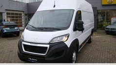 Lackierung weiss icy/deckende lackierung Gebraucht 2024 Peugeot Boxer Van | 26.990 € (Fairer Preis)
