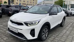 Weiß Gebraucht 2023 Kia Stonic Vision SUV | 19.999 € (Fairer Preis)