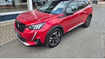 Gebraucht Peugeot 2008 GT 131 PS (96 kW) 2021 Rot SUV