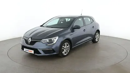 Gebraucht Renault Mégane IV Play 130 PS (95 kW) 2017 Grau Limousine