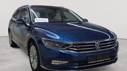 Gebraucht VW Passat Elegance 200 PS (147 kW) 2023 Kombi