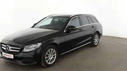 Schwarz Gebraucht 2015 Mercedes C200 Avantgarde Kombi | 16.350 € (Fairer Preis)