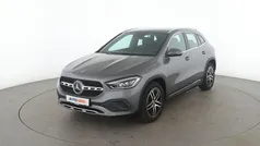Grau Gebraucht 2021 Mercedes GLA200 Progressive SUV | 34.910 € (Fairer Preis)