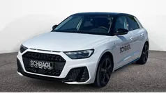 Gletscherweiß metallic/dach schwarz Gebraucht 2024 Audi A1 Sportback S-Line Kleinwagen | 28.770 € (Fairer Preis)
