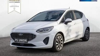 Gebraucht Ford Fiesta Titanium 101 PS (74 kW) 2023 Rot Kleinwagen