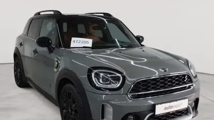 Gebraucht Mini Cooper Countryman Classic 125 PS (91 kW) 2021 Moonwalk grey metallic SUV