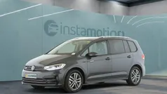 Grau Gebraucht 2024 VW Touran R-line Van / Kleinbus | 38.570 € (Fairer Preis)