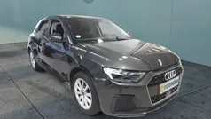 Grau Gebraucht 2024 Audi A1 Sportback Advanced Kleinwagen | 23.830 € (Fairer Preis)