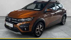 Orange Gebraucht 2022 Dacia Sandero Comfort Limousine | 13.890 € (Fairer Preis)