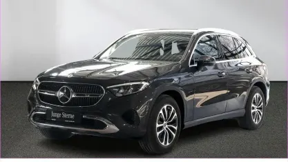 Używany Mercedes GLC220 Avantgarde 197 KM (144 kW) 2023 Szary SUV