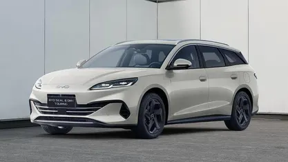 Sandstone Neu 2026 BYD Seal Boost Kombi | 36.650 € (Guter Preis)