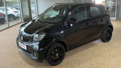 Schwarz Gebraucht 2019 Smart ForFour Basis Kleinwagen | 12.410 € (Fairer Preis)