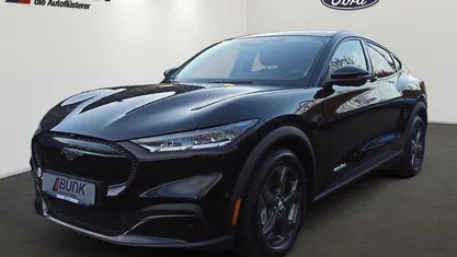 Gebraucht Ford Mustang Mach-E 216 kW (294 PS) 2022 Iridiumschwarz mica SUV