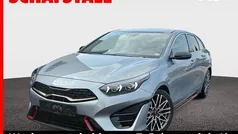 Silber ((css) lunarsilber met.) Gebraucht 2024 Kia ProCeed GT Kleinwagen | 30.979 € (Fairer Preis)