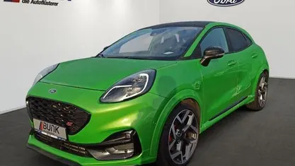 Mean green Gebraucht 2021 Ford Puma ST SUV | 22.680 € (Fairer Preis)