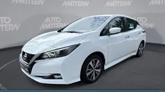 Weiß white (s) Gebraucht 2021 Nissan Leaf Acenta Kleinwagen | 13.989 € (Fairer Preis)