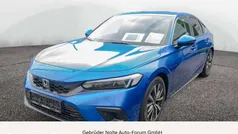 Blau (prem crystal blue m) Neu 2025 Honda Civic Elegance Limousine | 40.600 € (Fairer Preis)