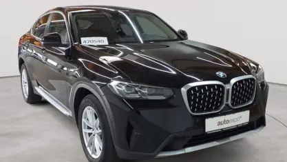 Gebraucht BMW X4 Performance 184 PS (135 kW) 2023 Schwarz uni SUV