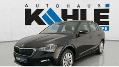 Schwarz Gebraucht 2023 Skoda Scala Ambition Kleinwagen | 22.490 € (Fairer Preis)