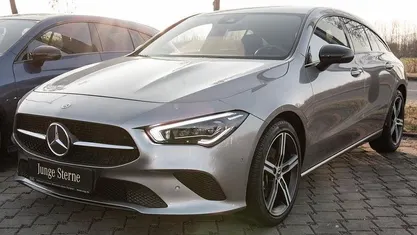 Gebraucht Mercedes CLA180 Shooting Brake Progressive 116 PS (85 kW) 2020 Silber Kombi