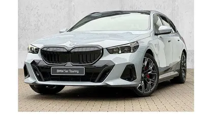 Gebraucht BMW 530e M Sport 299 PS (219 kW) 2026 Kombi