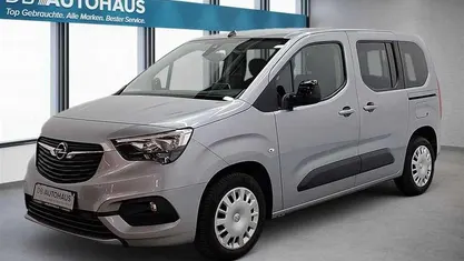 Gebraucht Opel Combo Life Elegance 131 PS (96 kW) 2022 Silber Van / Kleinbus