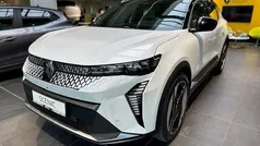 Gebraucht 2024 Renault Scénic Iconic Van / Kleinbus | 40.990 € (Guter Preis)