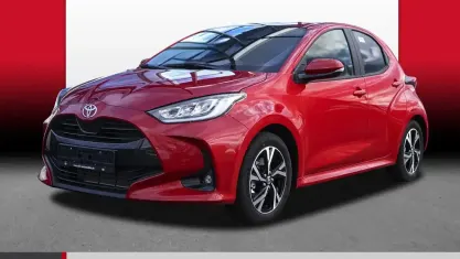 Neu Toyota Yaris 116 PS (85 kW) 2026 Rot Kleinwagen