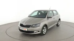 Silber Gebraucht 2018 Skoda Fabia Style Kleinwagen | 12.250 € (Fairer Preis)