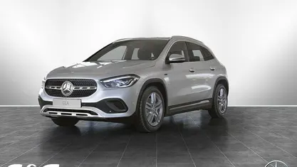 Gebraucht Mercedes GLA250 Progressive 160 PS (117 kW) 2020 Iridiumsilber metallic SUV