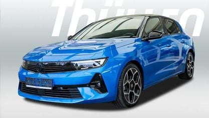 Używany Opel Astra Ultimate 131 KM (96 kW) 2024 Niebieski Sedan/Limuzyna