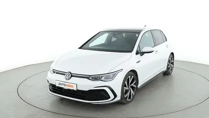 Weiß Gebraucht 2021 VW Golf R-line Limousine | 22.520 € (Fairer Preis)