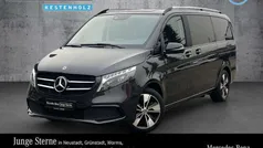 Gebraucht 2023 Mercedes V250 Avantgarde Edition Van / Kleinbus | 62.890 € (Fairer Preis)
