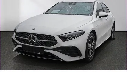 Gebraucht Mercedes A250 AMG 218 PS (160 kW) 2025 Limousine