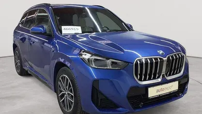 Gebraucht BMW X1 M Sport 150 PS (110 kW) 2023 M portimao blau metallic SUV