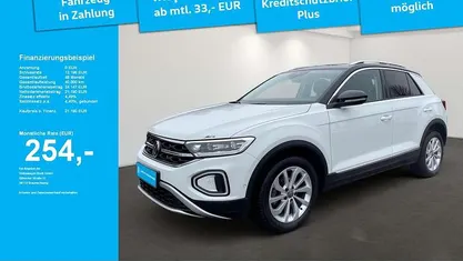 Pure white Gebraucht 2023 VW T-Roc Style SUV | 21.190 € (Fairer Preis)