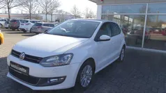 Weiß Gebraucht 2013 VW Polo Life Limousine | 8.800 € (Etwas zu teuer)