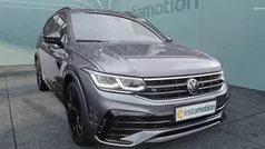 Grau Gebraucht 2024 VW Tiguan Allspace R-line SUV | 47.180 € (Fairer Preis)