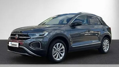 Indiumgrau Gebraucht 2025 VW T-Roc Style SUV | 38.929 € (Fairer Preis)