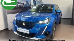 Blau Gebraucht 2021 Peugeot e-2008 Active SUV | 18.990 € (Fairer Preis)
