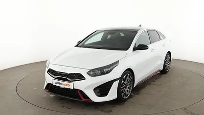 Weiß Gebraucht 2022 Kia ProCeed GT Kombi | 28.570 € (Fairer Preis)