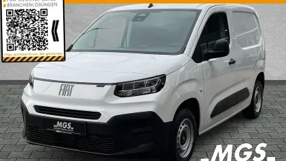 Neu Fiat Doblò Easy 110 PS (80 kW) 2026 Gelato weiss Van / Kleinbus