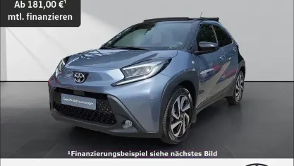 Gebraucht Toyota Aygo X Basis 72 PS (52 kW) 2025 Grau SUV