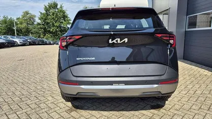 Zilinaschwarz metallic Neu 2025 Kia Sportage Vision SUV | 30.940 € (Superpreis)