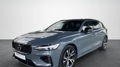 Thunder grey / metallic Gebraucht 2022 Volvo V60 Plus Kombi | 36.820 € (Fairer Preis)